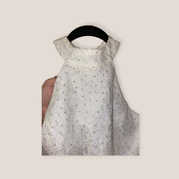 White formal dress - Picture 3 of 14